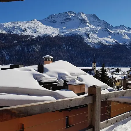 アパート Chesa Bellaval, Haus La Vuolp 3-zimmerwohnung シルヴァプラーナ