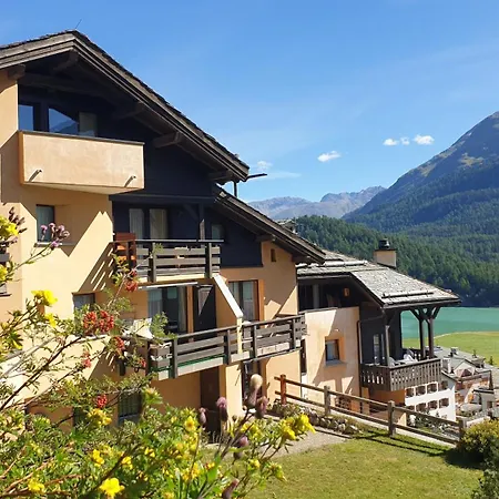 Chesa Bellaval, Haus La Vuolp 3-zimmerwohnung *