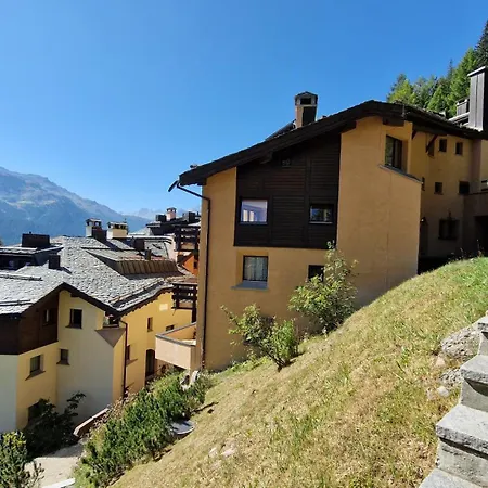 Chesa Bellaval, Haus La Vuolp 3-zimmerwohnung Apartmán *