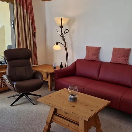 Chesa Bellaval, Haus La Vuolp 3-zimmerwohnung